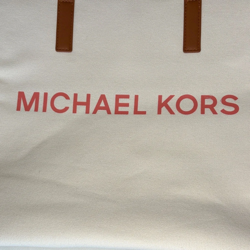 Michael Kors Cream Tote with Brown Straps - Picture 3 of 9